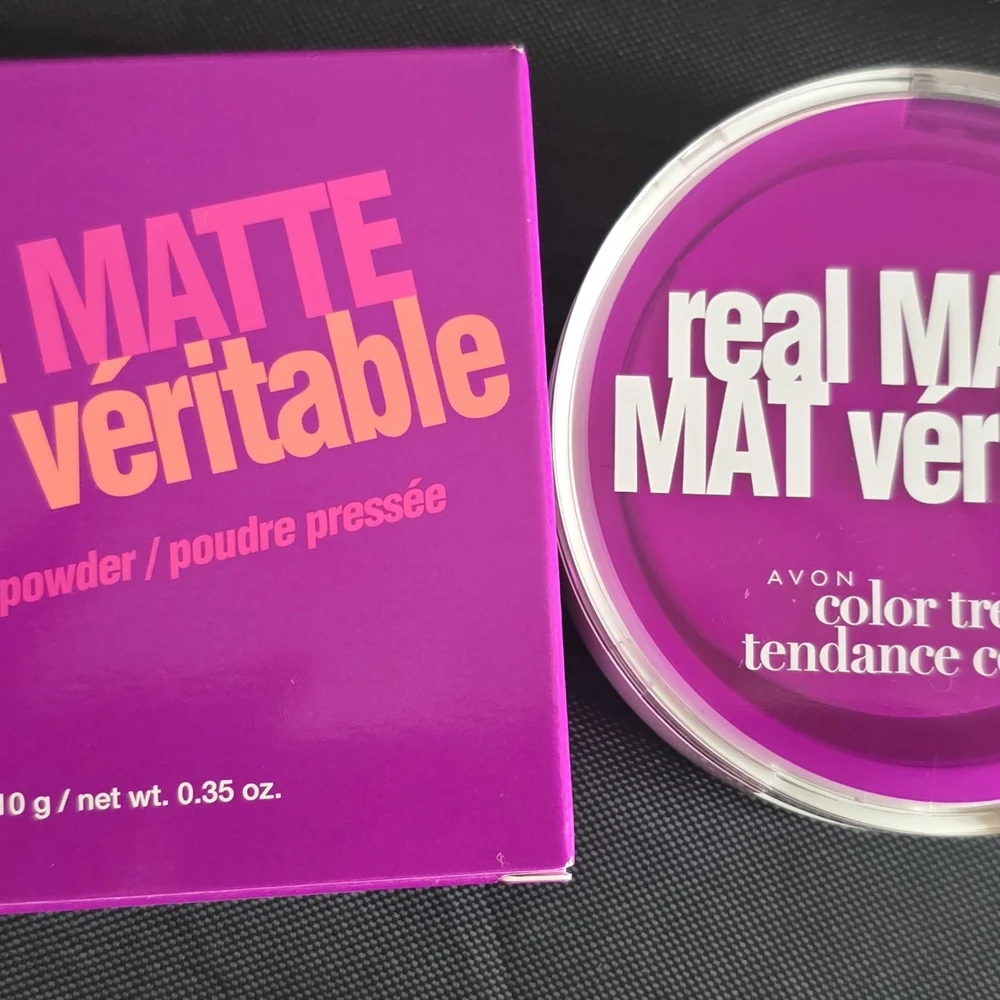 Real Matte Pressed Powder - Tan